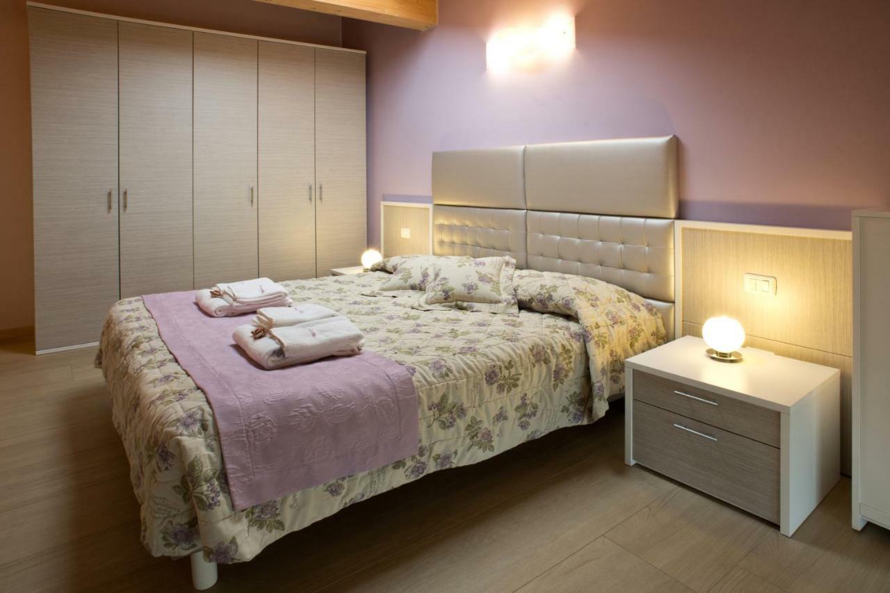 Vago B&B La Casa Di Rosa מראה חיצוני תמונה