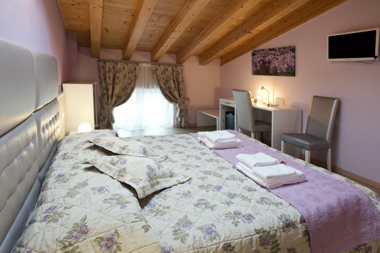 Vago B&B La Casa Di Rosa מראה חיצוני תמונה