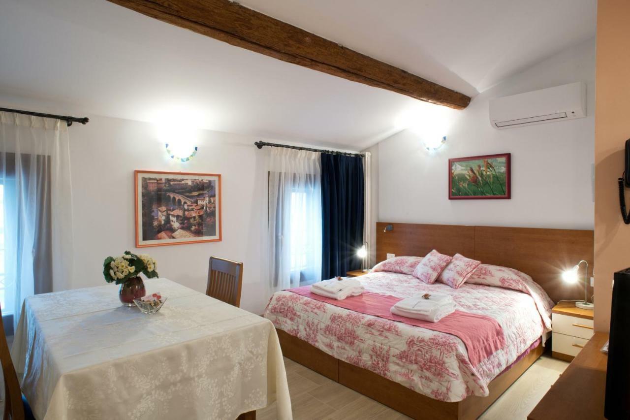 Vago B&B La Casa Di Rosa מראה חיצוני תמונה