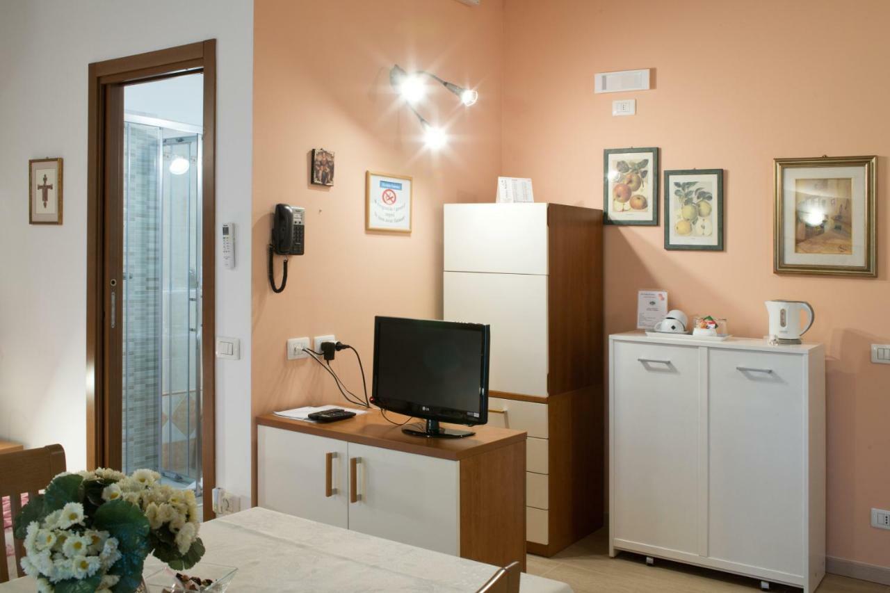 Vago B&B La Casa Di Rosa מראה חיצוני תמונה